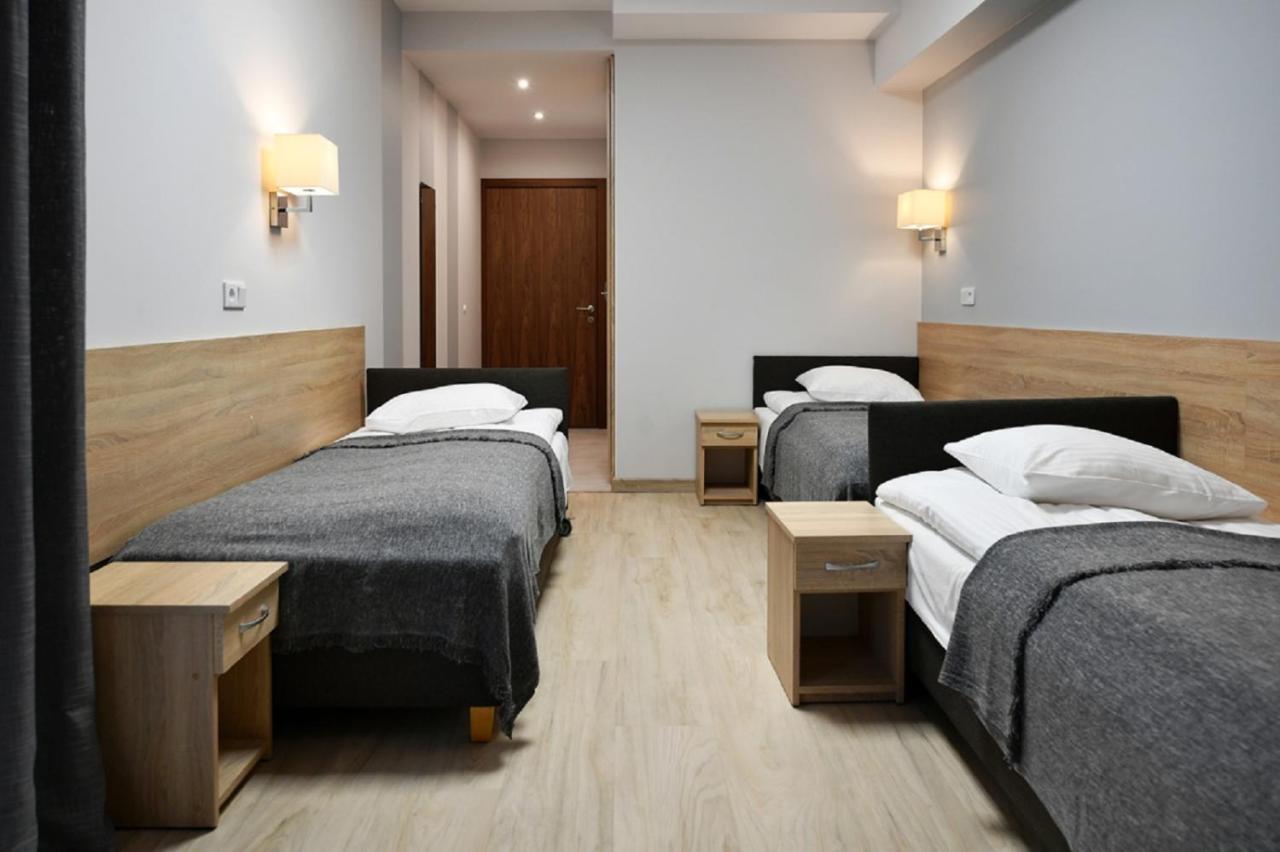 Fotex Bed & Breakfast Ząbki Eksteriør bilde