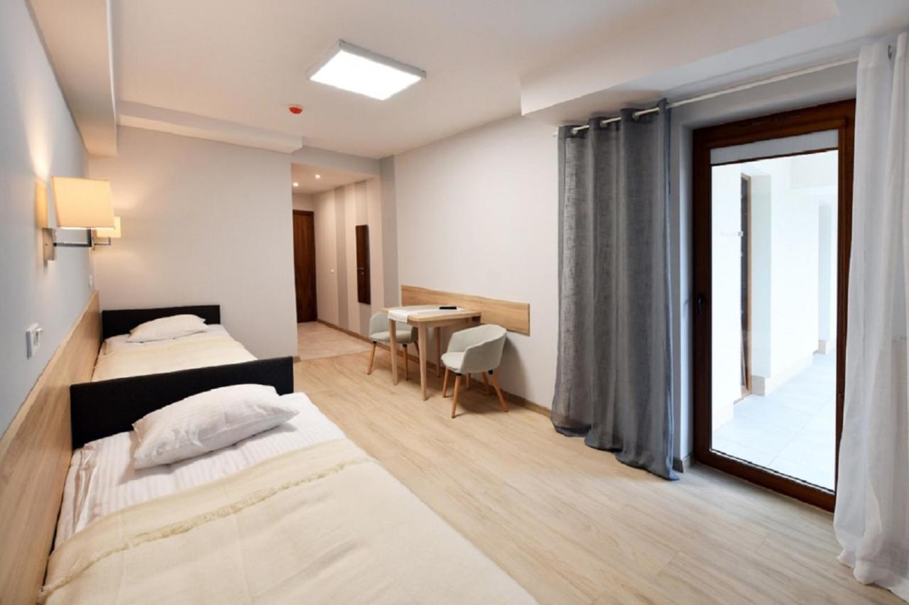 Fotex Bed & Breakfast Ząbki Eksteriør bilde
