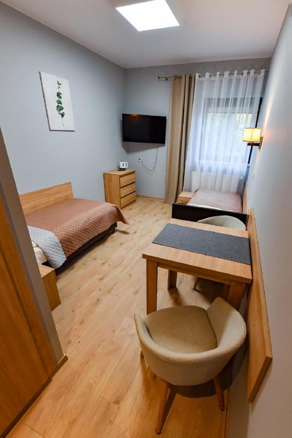Fotex Bed & Breakfast Ząbki Eksteriør bilde